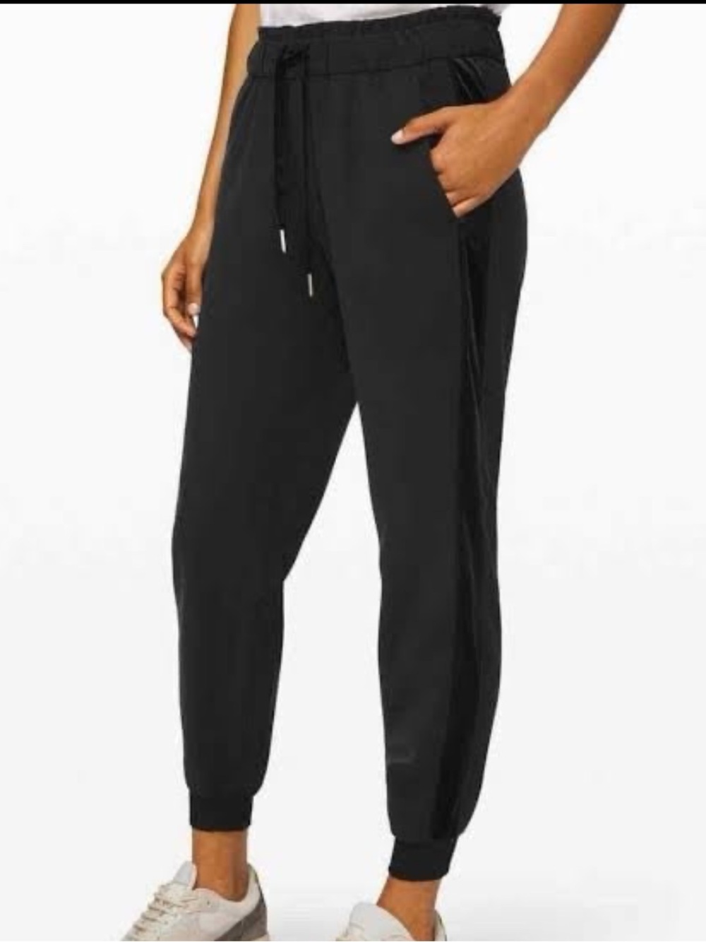 🖤🖤🍋🍋 Lululemon on the fly